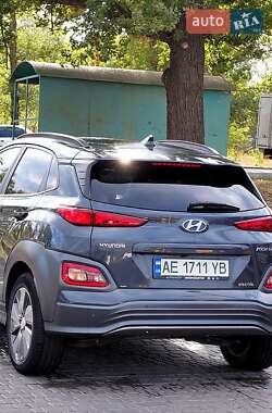 Внедорожник / Кроссовер Hyundai Kona 2018 в Павлограде