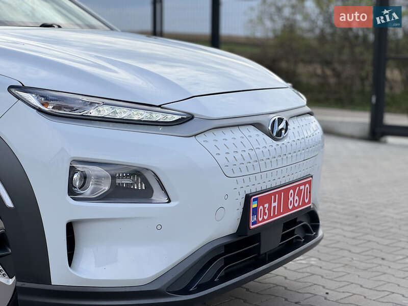 Позашляховик / Кросовер Hyundai Kona 2020 в Рівному