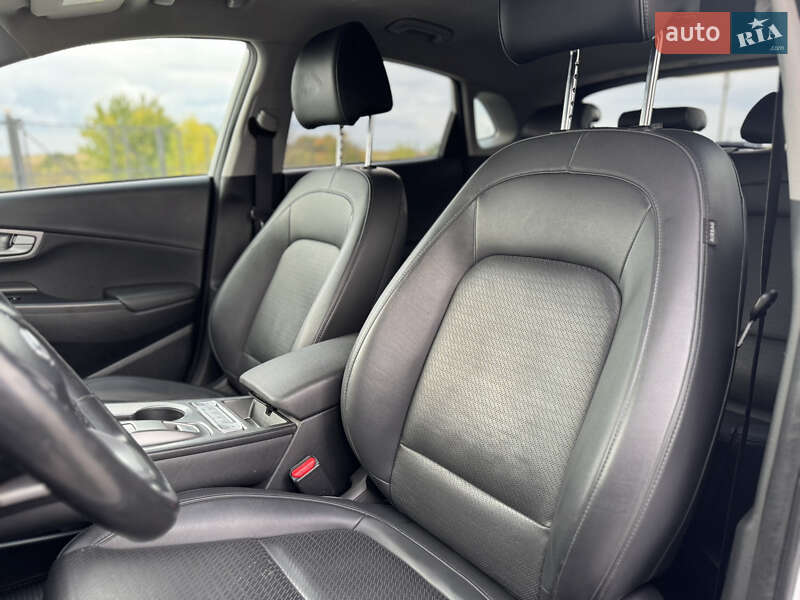 Позашляховик / Кросовер Hyundai Kona 2020 в Рівному