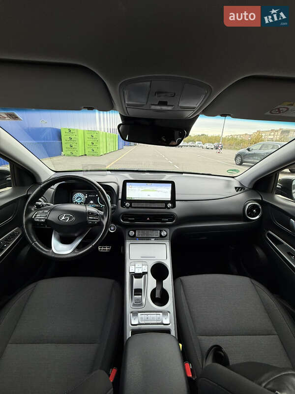 Внедорожник / Кроссовер Hyundai Kona 2022 в Дубно