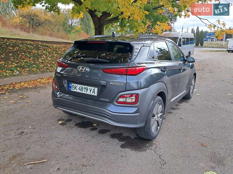 Позашляховик / Кросовер Hyundai Kona 2019 в Рівному