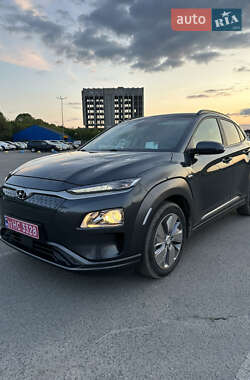 Внедорожник / Кроссовер Hyundai Kona 2020 в 
