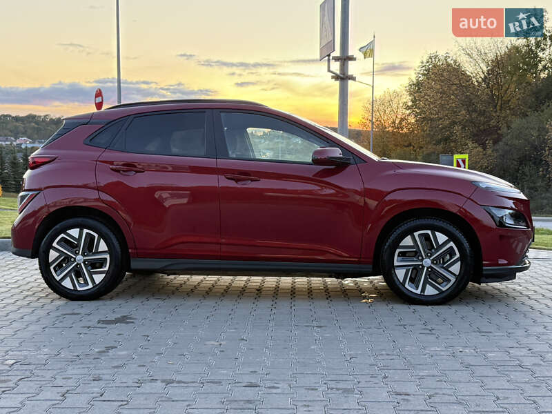Внедорожник / Кроссовер Hyundai Kona 2023 в Тернополе фото 9 Внедорожник / Кроссовер Hyundai Kona 2023 в Тернополе