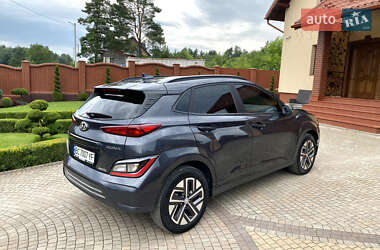 Позашляховик / Кросовер Hyundai Kona 2022 в 