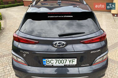 Позашляховик / Кросовер Hyundai Kona 2022 в 