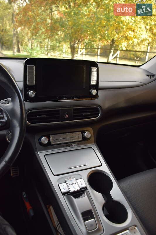 Позашляховик / Кросовер Hyundai Kona 2019 в Києві фото 19 Позашляховик / Кросовер Hyundai Kona 2019 в Києві