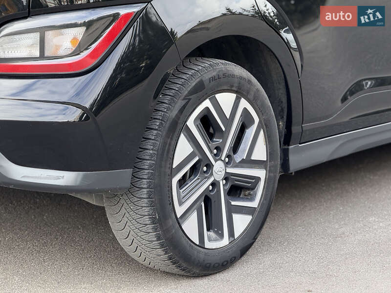 Позашляховик / Кросовер Hyundai Kona 2021 в Тернополі