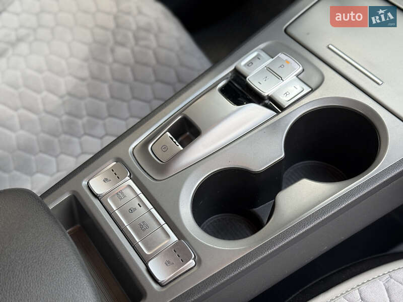 Позашляховик / Кросовер Hyundai Kona 2021 в Тернополі