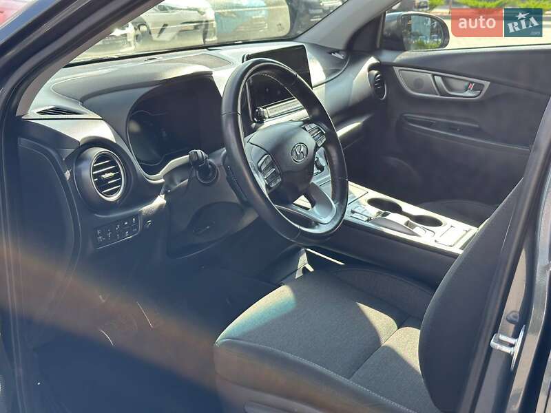 Позашляховик / Кросовер Hyundai Kona 2019 в Львові фото 31 Позашляховик / Кросовер Hyundai Kona 2019 в Львові