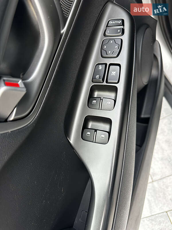 Внедорожник / Кроссовер Hyundai Kona 2020 в Луцке фото 17 Внедорожник / Кроссовер Hyundai Kona 2020 в Луцке