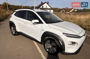 Позашляховик / Кросовер Hyundai Kona 2020 в Луцьку