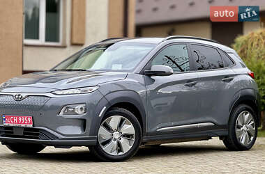 Внедорожник / Кроссовер Hyundai Kona 2020 в 