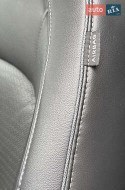 Внедорожник / Кроссовер Hyundai Kona 2020 в 