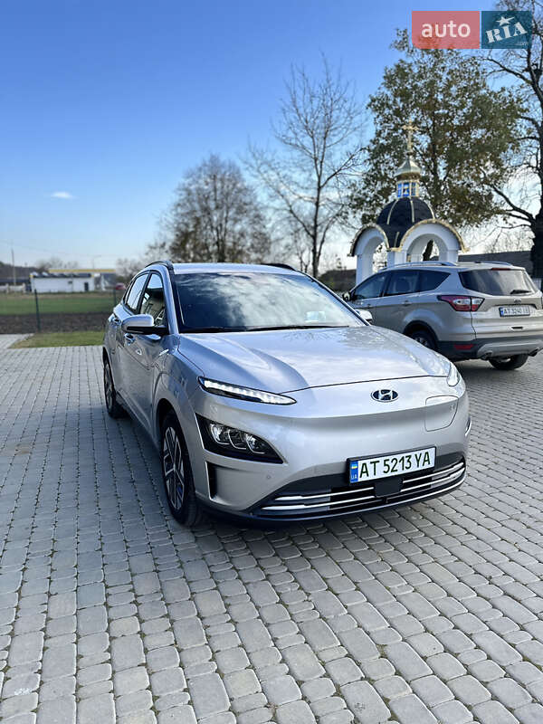 Позашляховик / Кросовер Hyundai Kona 2023 в Коломиї
