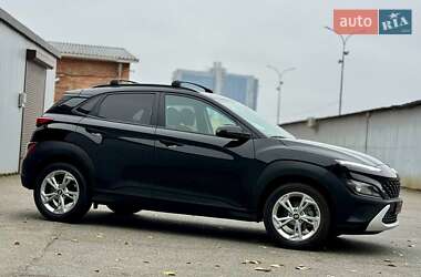 Внедорожник / Кроссовер Hyundai Kona 2021 в 