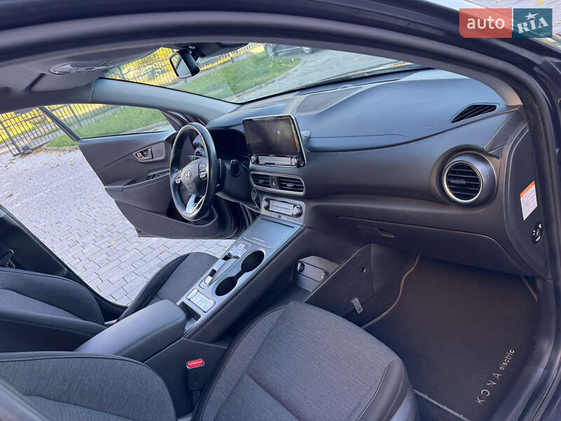 Внедорожник / Кроссовер Hyundai Kona 2020 в Ровно