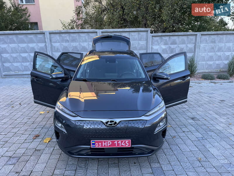 Внедорожник / Кроссовер Hyundai Kona 2020 в Ровно