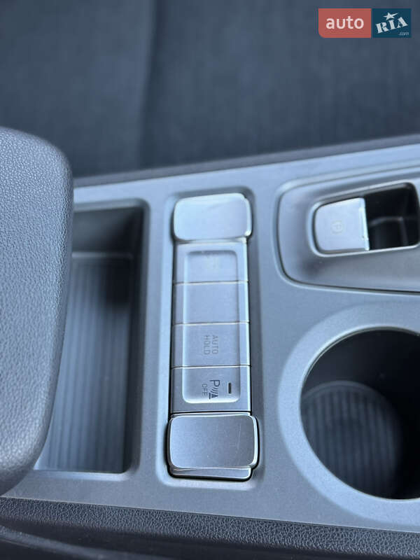 Внедорожник / Кроссовер Hyundai Kona 2020 в Ровно