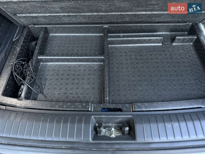 Позашляховик / Кросовер Hyundai Kona 2020 в Івано-Франківську