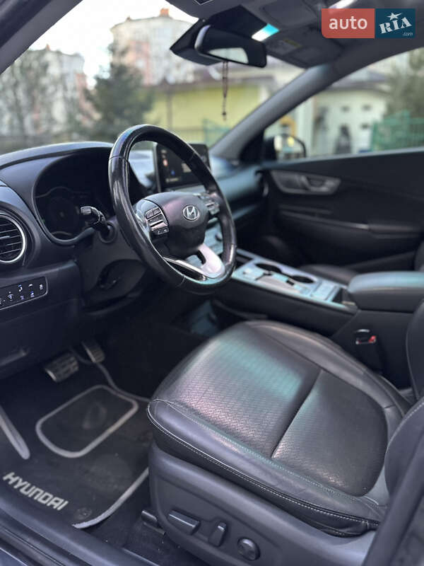 Позашляховик / Кросовер Hyundai Kona 2020 в Івано-Франківську