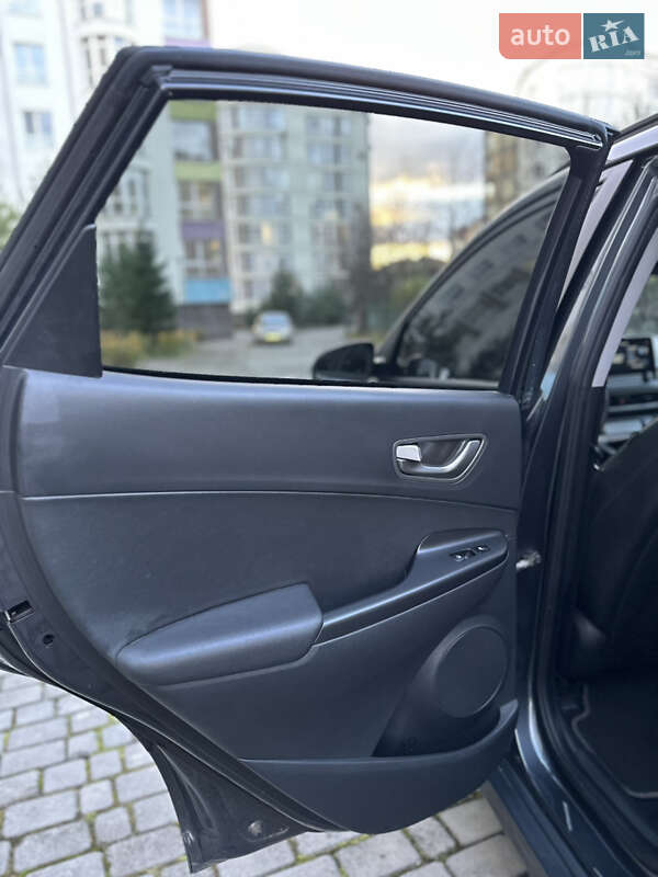 Позашляховик / Кросовер Hyundai Kona 2020 в Івано-Франківську