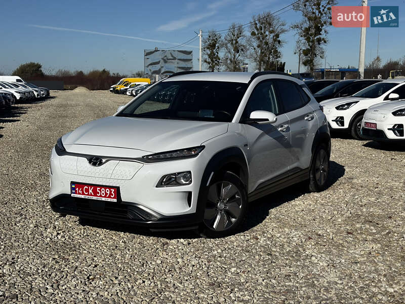 Внедорожник / Кроссовер Hyundai Kona 2021 в Львове