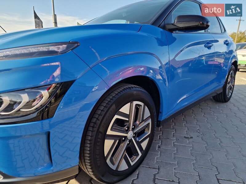 Внедорожник / Кроссовер Hyundai Kona 2021 в Виннице