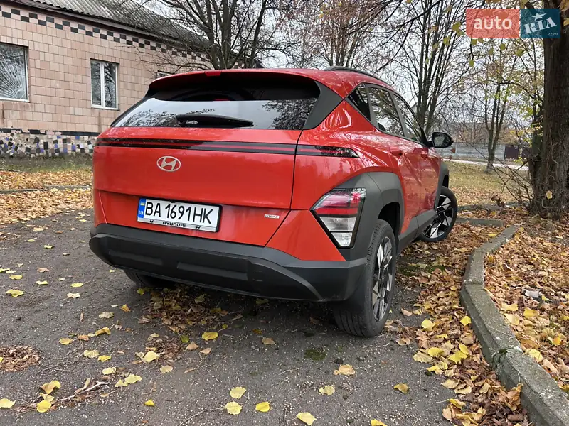 Hyundai Kona 2023 VIN KM8HCCAB7RU090146 фото оголошення 6 з 45