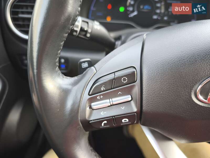 Внедорожник / Кроссовер Hyundai Kona 2020 в Киеве