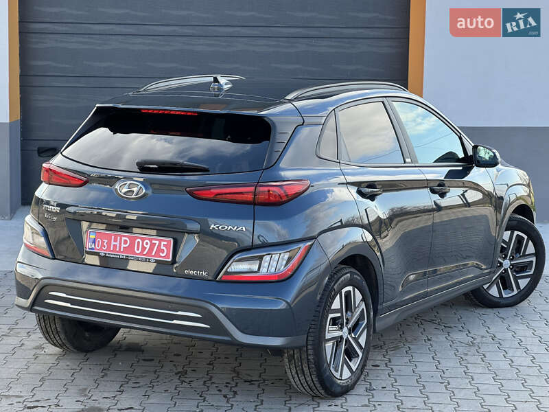 Внедорожник / Кроссовер Hyundai Kona 2022 в Ровно