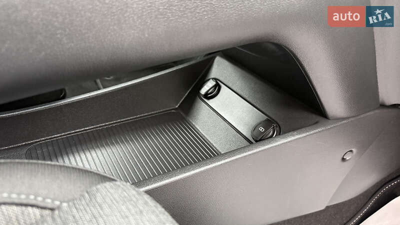 Внедорожник / Кроссовер Hyundai Kona 2020 в Киеве