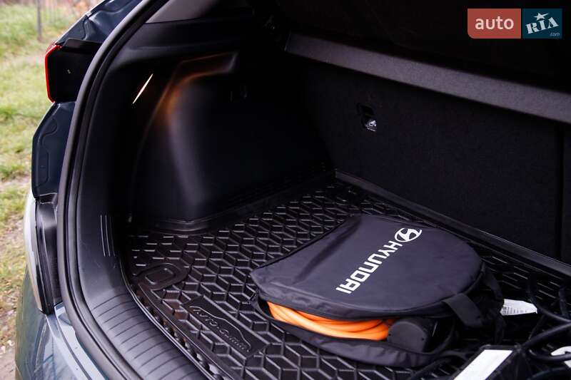 Внедорожник / Кроссовер Hyundai Kona 2023 в Бердичеве