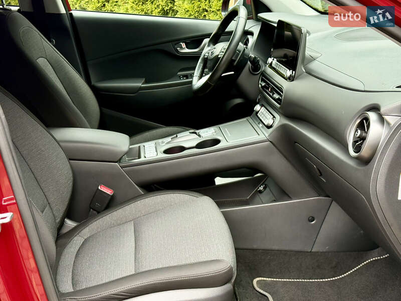 Внедорожник / Кроссовер Hyundai Kona 2021 в Самборе