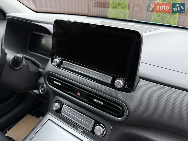 Внедорожник / Кроссовер Hyundai Kona 2022 в Виннице