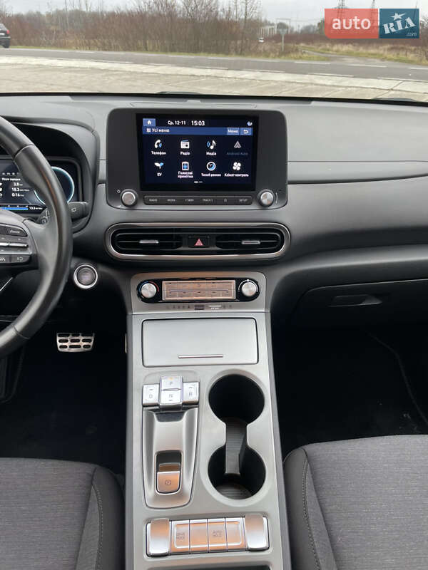 Внедорожник / Кроссовер Hyundai Kona 2022 в Львове