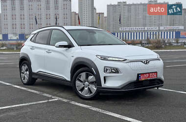 Позашляховик / Кросовер Hyundai Kona 2020 в Києві