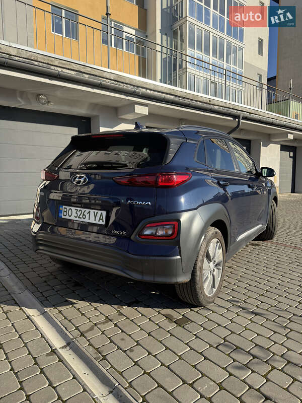 Внедорожник / Кроссовер Hyundai Kona 2020 в Тернополе