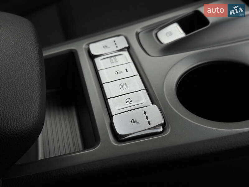 Внедорожник / Кроссовер Hyundai Kona 2022 в Киеве