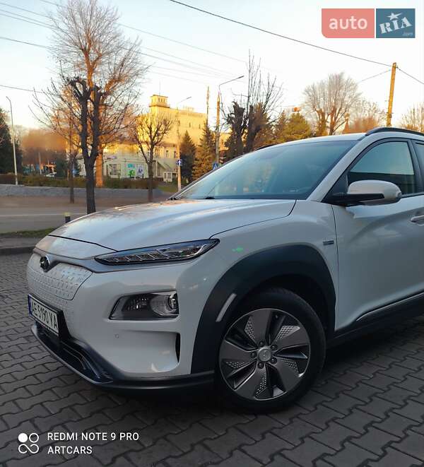 Внедорожник / Кроссовер Hyundai Kona 2019 в Каменском