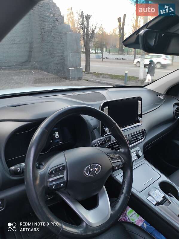 Внедорожник / Кроссовер Hyundai Kona 2019 в Каменском