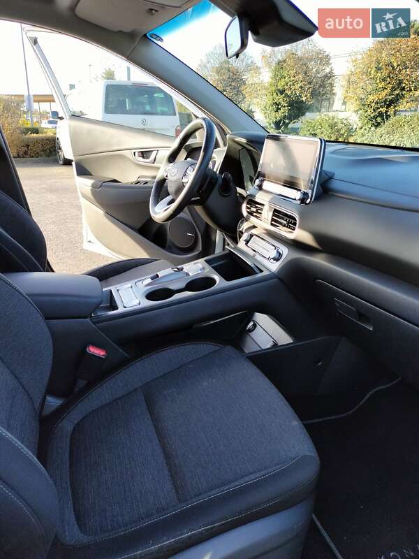 Внедорожник / Кроссовер Hyundai Kona 2020 в Львове фото 14 Внедорожник / Кроссовер Hyundai Kona 2020 в Львове