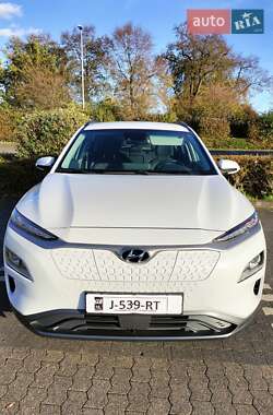 Позашляховик / Кросовер Hyundai Kona 2020 в Маневичах