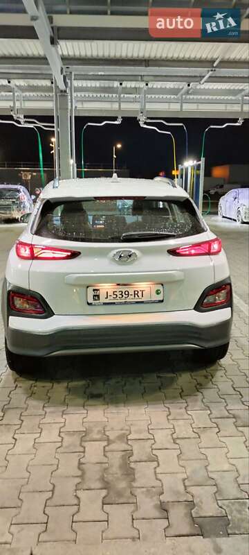 Внедорожник / Кроссовер Hyundai Kona 2020 в Львове фото 32 Внедорожник / Кроссовер Hyundai Kona 2020 в Львове