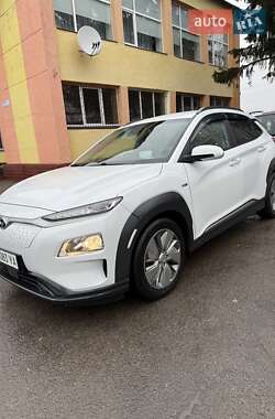 Позашляховик / Кросовер Hyundai Kona 2020 в Дубровиці