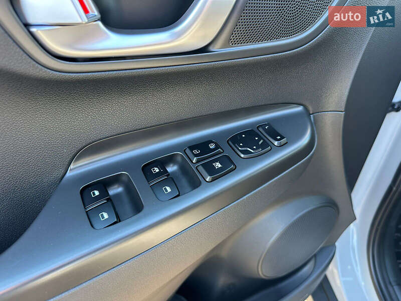 Внедорожник / Кроссовер Hyundai Kona 2023 в Львове фото 16 Внедорожник / Кроссовер Hyundai Kona 2023 в Львове