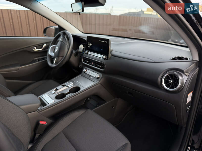 Внедорожник / Кроссовер Hyundai Kona 2022 в Виннице