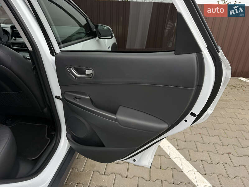 Внедорожник / Кроссовер Hyundai Kona 2020 в Виннице