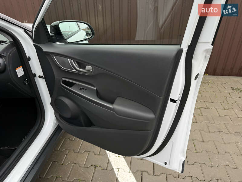 Внедорожник / Кроссовер Hyundai Kona 2020 в Виннице