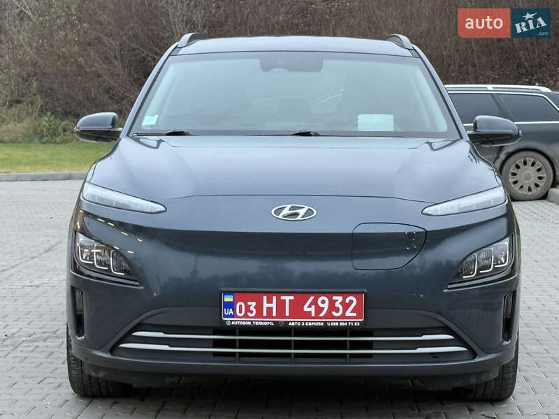 Внедорожник / Кроссовер Hyundai Kona 2023 в Тернополе