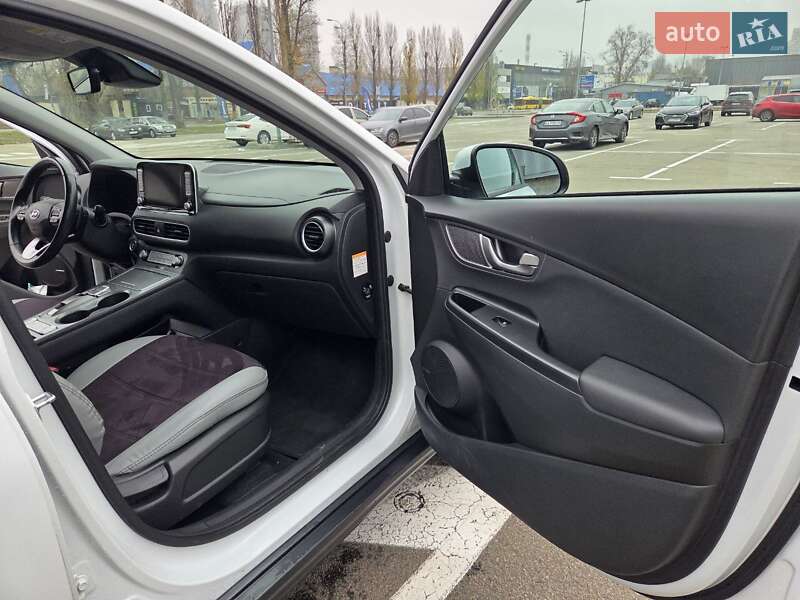 Внедорожник / Кроссовер Hyundai Kona 2018 в Киеве фото 13 Внедорожник / Кроссовер Hyundai Kona 2018 в Киеве